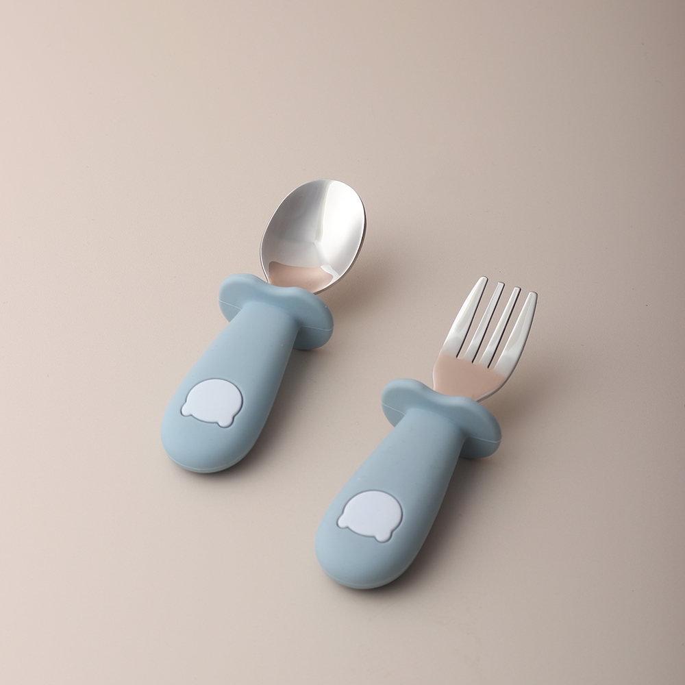 Baby Food Feeder - Baby panda shape silicone spoon and